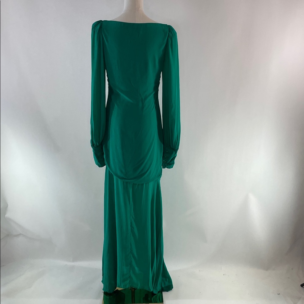De La Vali Presley Gown, 10 - Picture 14 of 16